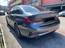 2020 BMW 3 SERIES 320I Sport CKD 62K KM Full Service Under Warranty 