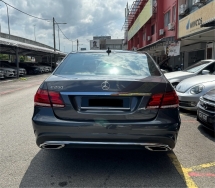 2016 梅赛德斯-奔驰 E 级 E250 AMG 系列 2.0 (一个) CKD 