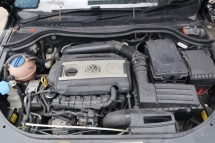 VOLKSWAGEN CC 2.0 HALF CUT Half-cut 