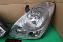HYUNDAI STAREX HEAD LAMP PER SIDE Lighting 