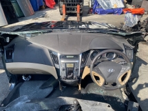 HYUNDAI I40 2.4 NOSE CUT  Half-cut 
