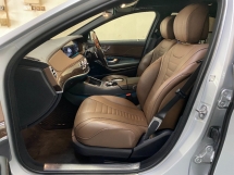 2019 梅赛德斯-奔驰 S 级 S560e 3.0(一个) CKD注册 2021 26K KM FSR UW2025