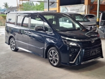 2021 TOYOTA VOXY ZS KIRAMEKI III