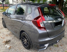 2018 HONDA JAZZ 1.5 (A) FULL SERVICE RECORD WITH HONDA MUKA RM300