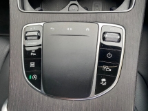 2021 MERCEDES-BENZ GLC 200 2.0 (一个) AMG 保修期内的全面服务记录