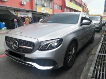2016 梅赛德斯-奔驰 E 级 E200 2.0cc W213 年份 2016 前卫完成 81000 仅公里 全方位服务周期 ( 2 年度保修 )