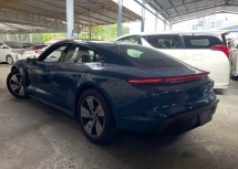 2021 保时捷 TAYCAN TAYCAN S