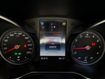2019 MERCEDES-BENZ GLC 250 AMG 4matic年制作 2019 里程 52000 km 只提供全方位服务 HAP SENG ((( 自由 2 一年保修 )))