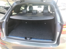 2019 MERCEDES-BENZ GLC 250 AMG 4matic年制作 2019 里程 52000 km 只提供全方位服务 HAP SENG ((( 自由 2 一年保修 )))