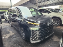 2022 TOYOTA VOXY SG New Model (Grade 4.5 Original 18,000km) New 9 inch Touch Screen Display 2 Power Doors Pre Crash 