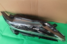 TOYOTA HARRIER ZSU60 HEADLAMP PER SIDE Lighting 