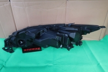 TOYOTA HARRIER ZSU60 HEADLAMP PER SIDE Lighting 