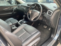 2015 NISSAN X-TRAIL 2.5L 环绕摄像头 7 座真皮座椅 无钥匙