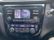 2015 NISSAN X-TRAIL 2.5L 环绕摄像头 7 座真皮座椅 无钥匙