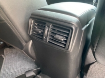 2015 NISSAN X-TRAIL 2.5L 环绕摄像头 7 座真皮座椅 无钥匙