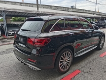 2020 梅赛德斯-奔驰 GLC 梅赛德斯-奔驰 GLC200 2.0cc AMG 系列 (一个)