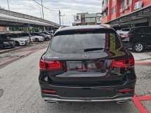 2020 梅赛德斯-奔驰 GLC 梅赛德斯-奔驰 GLC200 2.0cc AMG 系列 (一个)
