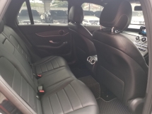 2020 梅赛德斯-奔驰 GLC 梅赛德斯-奔驰 GLC200 2.0cc AMG 系列 (一个)