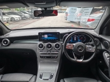 2020 梅赛德斯-奔驰 GLC 梅赛德斯-奔驰 GLC200 2.0cc AMG 系列 (一个)