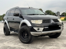 2014 MITSUBISHI PAJERO 2.5 L 4X4 SPORT / WARRANTY / SERVICE ON TIME 