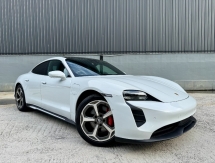 2020 PORSCHE TAYCAN 4S BATTERY PLUS SPORT CHRONO BOSE P/ROOF UK UNREG