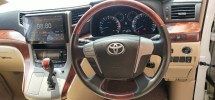 2009 丰田 VELLFIRE 2.4cc V 规格 (一个) REG 2011, 138ķKM, 1年保修