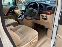2009 TOYOTA VELLFIRE 2.4 五、已注册 2011 7Seater 2电动车门摄像头 