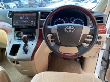 2009 TOYOTA VELLFIRE 2.4 五、已注册 2011 7Seater 2电动车门摄像头 