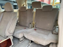 2009 TOYOTA VELLFIRE 2.4 五、已注册 2011 7Seater 2电动车门摄像头 