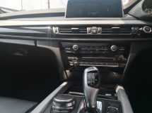 2018 宝马 X5 xDrive40e M SPORT 制造 2018 全方位服务巴伐利亚汽车 ((自由 1 带混合动力电池保修的年车))