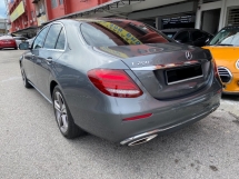 2019 MERCEDES-BENZ E-CLASS E200 2.0 Perkhidmatan Penuh CKD PERCUMA 2 JAMINAN TAHUN