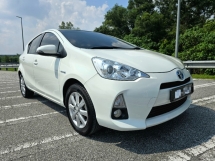 2012 TOYOTA PRIUS C 1.5 AUTO CONDITION TIPTOP JUAT BUY AND DRIVE BLACKLIST BOLEH LOAN JADI BELI ADA FREE 