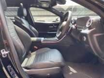 2023 MERCEDES-BENZ C-CLASS C300 2.0 Rekod Perkhidmatan Penuh AMG CKD 15K KM UW2027