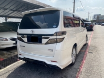2011 TOYOTA VELLFIRE 2.4 Z FACELIFT 7Seater 2Power Doors DVD Reg 2016