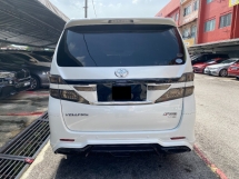 2011 TOYOTA VELLFIRE 2.4 Z FACELIFT 7Seater 2Power Doors DVD Reg 2016