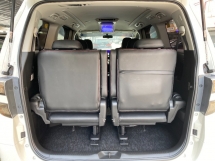 2011 TOYOTA VELLFIRE 2.4 Z FACELIFT 7Seater 2Power Doors DVD Reg 2016