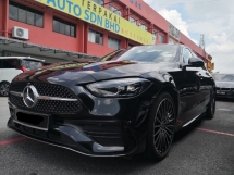 2023 MERCEDES-BENZ C-CLASS C300 AMG Model Baharu TAHUN DIBUAT 2023 CKD Selesai 15000 km Sahaja Di Bawah Mercedes Malaysia Waranti kepada 2027