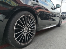 2023 MERCEDES-BENZ C-CLASS C300 AMG Model Baharu TAHUN DIBUAT 2023 CKD Selesai 15000 km Sahaja Di Bawah Mercedes Malaysia Waranti kepada 2027