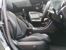 2023 MERCEDES-BENZ C-CLASS C300 AMG Model Baharu TAHUN DIBUAT 2023 CKD Selesai 15000 km Sahaja Di Bawah Mercedes Malaysia Waranti kepada 2027