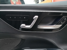2023 MERCEDES-BENZ C-CLASS C300 AMG Model Baharu TAHUN DIBUAT 2023 CKD Selesai 15000 km Sahaja Di Bawah Mercedes Malaysia Waranti kepada 2027