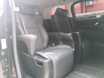 2021 丰田ALPHARD 2.5 SC 飞行员座椅 Pre Reg 2.xx 银行利率天窗 DIM BSM 满载 ((( 5 年度保修 )))