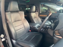2015 TOYOTA ALPHARD 3.5 Reg. Lounge Eksekutif 16 Ditukar Facelift Baharu