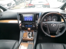 2015 丰田ALPHARD 3.5 行政酒廊满载规格年份制造 2015 已转换 2018 全新改版 (2 年保修) 