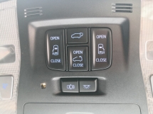2015 丰田ALPHARD 3.5 行政酒廊满载规格年份制造 2015 已转换 2018 全新改版 (2 年保修) 