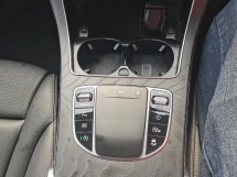 2021 MERCEDES-BENZ GLC 2021 梅赛德斯·奔驰 GLC300 4MATIC AMG (一个)  你的 2025