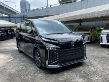 2022 TOYOTA VOXY S Z 7Seater, ALPINE, DIM, 11000km