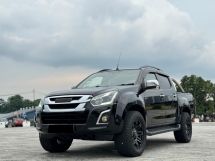 2017 ISUZU D-MAX 2.5L 4X4 DOUBLE CAB / NO-OFFROAD / FULOAN / TIPTOP