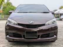 2012 丰田愿望 1.8 G 整容出售
