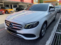 2016 MERCEDES-BENZ E-CLASS E200 2.0 (A) CBU Avantgarde Reg 2017 Waranti Percuma