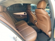 2016 MERCEDES-BENZ E-CLASS E200 2.0 (A) CBU Avantgarde Reg 2017 Waranti Percuma